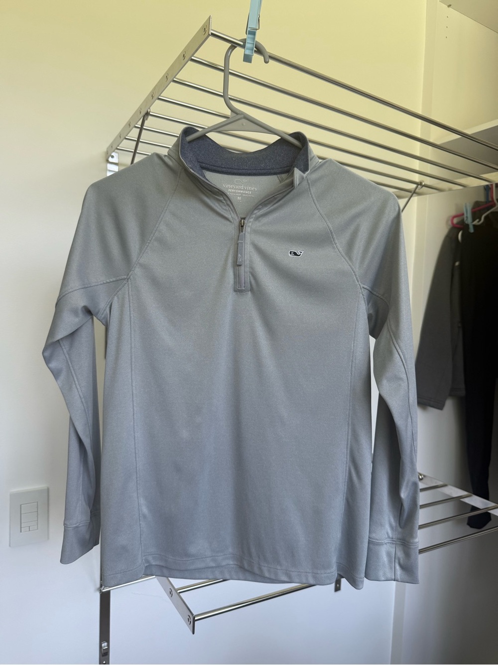 Vineyard Vines Heather Gray Performance Zip Pullover